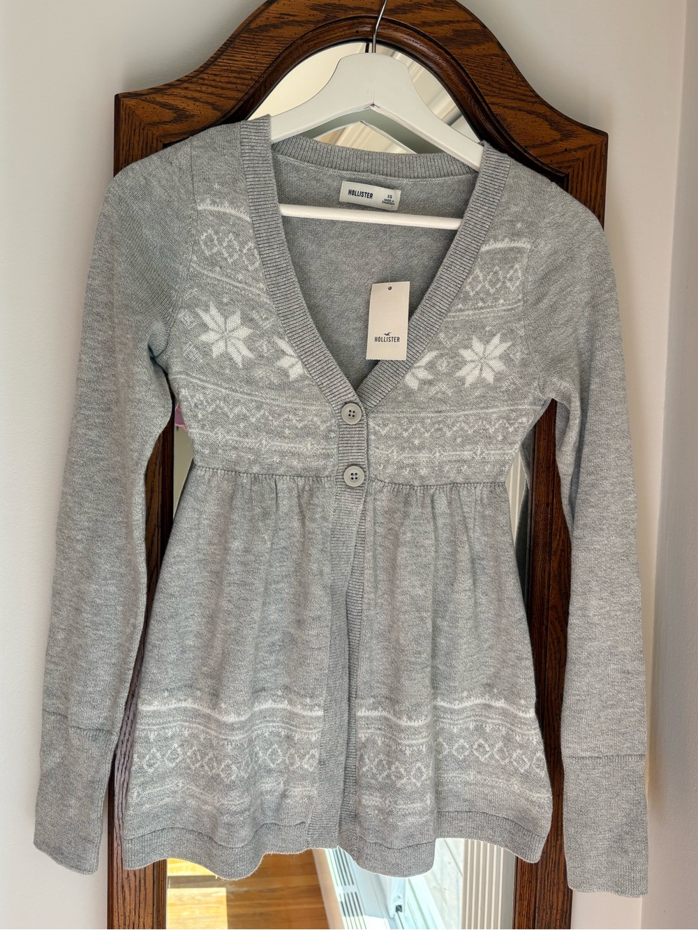 Hollister Light Gray Fair Isle V-Neck Button Babydoll Cardigan
